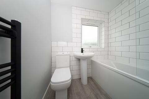 3 bedroom end of terrace house for sale, Dewar Avenue, Lochgilphead, PA31