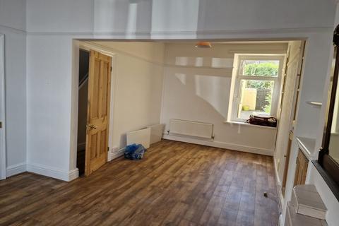 3 bedroom terraced house to rent, 48 Parcmaen Street, Carmarthen
