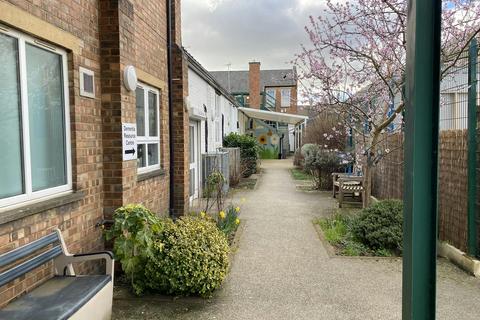 Office to rent, 441 Lincoln Rd Peterborough PE1 2PE