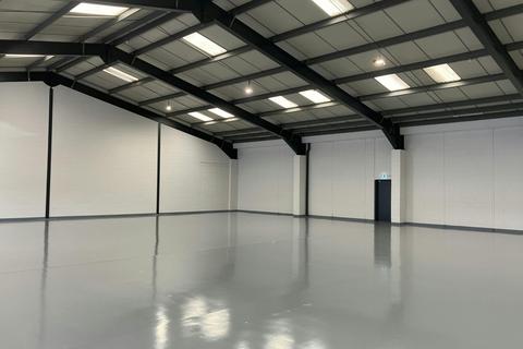 Warehouse to rent, Fengate Peterborough PE1 5QA