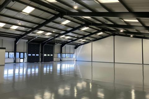 Warehouse to rent, Fengate Peterborough PE1 5QA