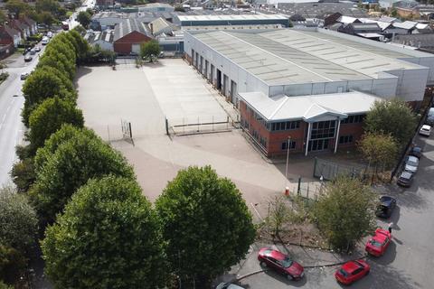 Distribution warehouse to rent, 20 Jameson Rd Birmingham B6 7SJ