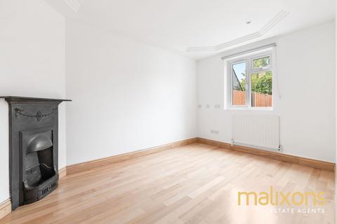 3 bedroom maisonette for sale, Blackshaw Road, London SW17