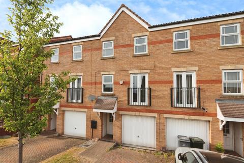 3 bedroom townhouse to rent, Roebuck Ridge, Jump, Barnsley, S74 0LU