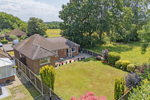 Sylvia Avenue, Hutton, CM13