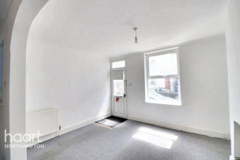 2 bedroom end of terrace house for sale, Harold Street, Northampton