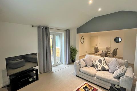 3 bedroom bungalow for sale, Laurel Close, Kent CT20