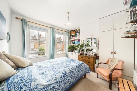 3 bedroom semi-detached house for sale, Crane Road, Twickenham TW2