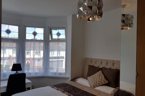 Walsgrave Road, Coventry, CV2