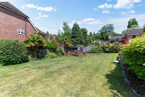 undefined, Cleave Prior, Chipstead