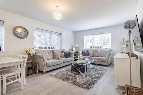 undefined, Archer Close, Coopersale