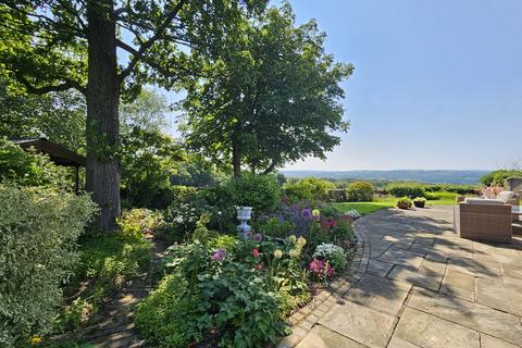 undefined, New Row, Knowle Green PR3
