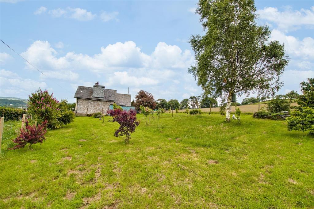 Garden available by separate negotiation