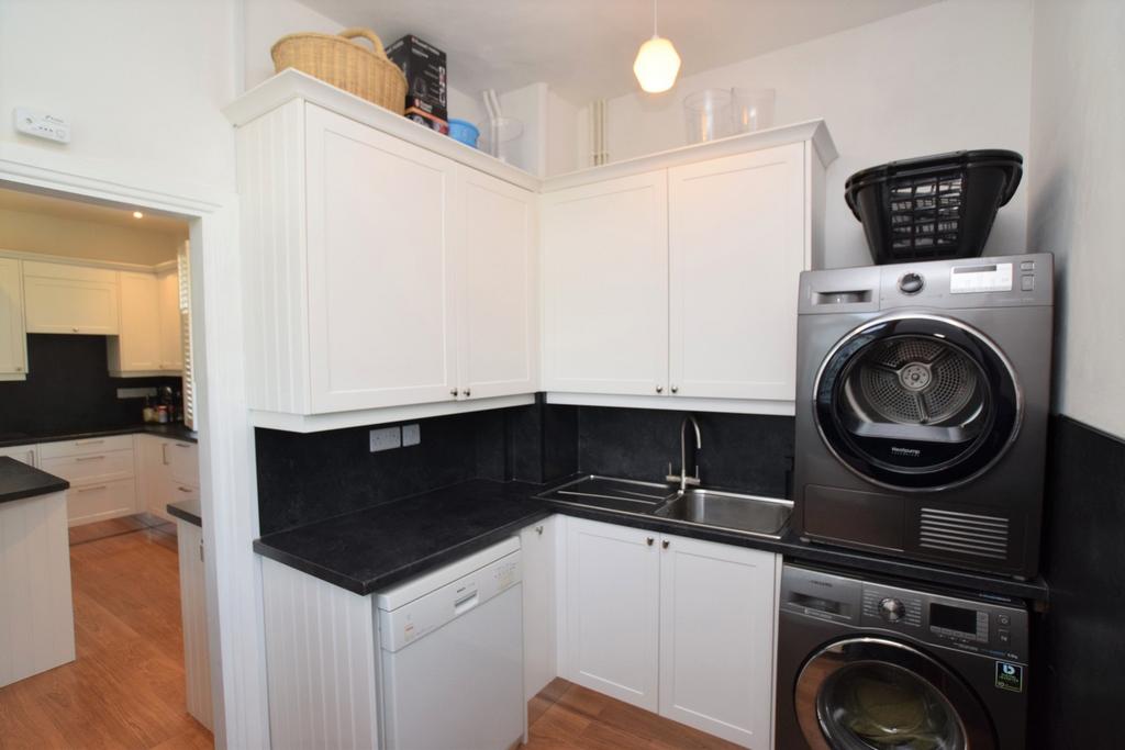Logie, Kirkton Road, Dumfries, DG1 1 SH - Grieve Gr