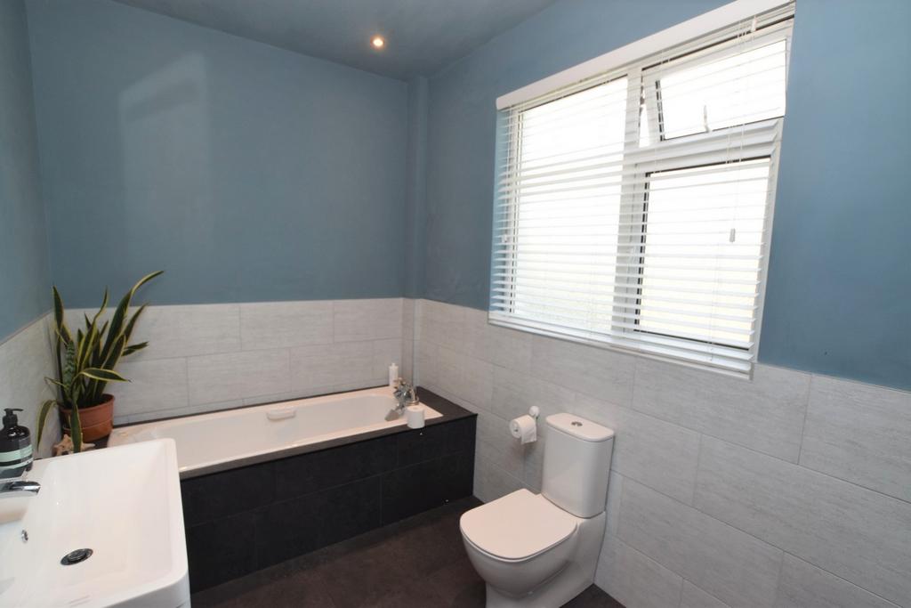 Logie, Kirkton Road, Dumfries, DG1 1 SH - Grieve Gr
