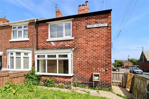 2 bedroom semi-detached house to rent, Cedar Crescent, Seaham SR7