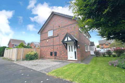 3 bedroom semi-detached house for sale, Rowntree Avenue, Fleetwood FY7