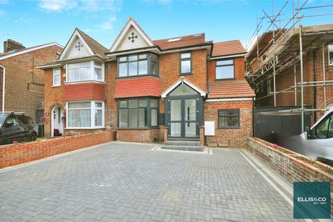 2 bedroom apartment for sale, Pennine Drive, Cricklewood, NW2