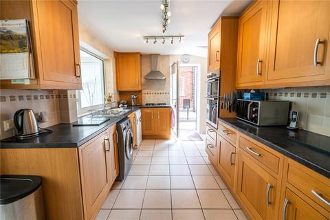 3 bedroom semi-detached house for sale, Louth Road, Holton-le-Clay, Grimsby, Lincolnshire, DN36