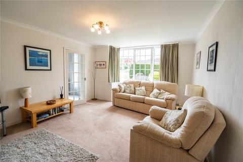 3 bedroom semi-detached house for sale, Louth Road, Holton-le-Clay, Grimsby, Lincolnshire, DN36