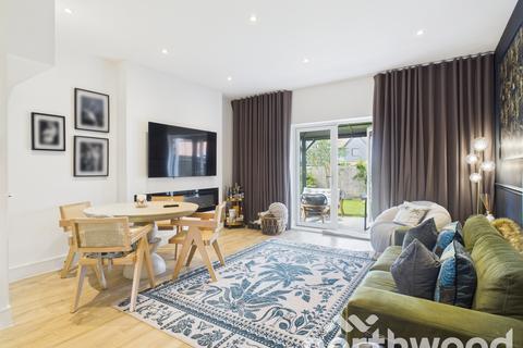 3 bedroom detached house for sale, Highwood Drive, Chilmington Lakes, Ashford, TN23