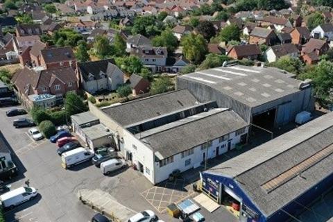 Warehouse to rent, Ongar Rd Dunmow CM6 1EU