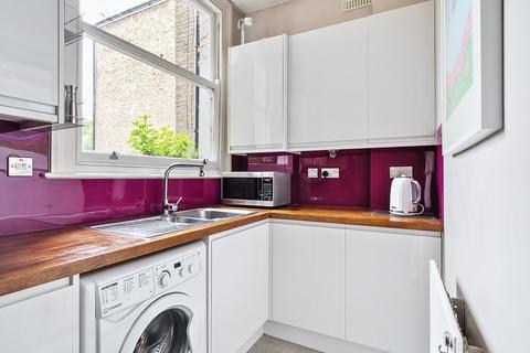2 bedroom apartment for sale, Charlton Road, Blackheath