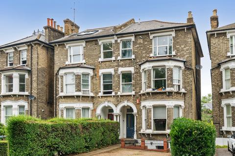 2 bedroom apartment for sale, Charlton Road, Blackheath