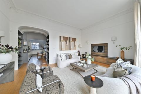 3 bedroom flat for sale, Queen's Gate Terrace, South Kensington, London