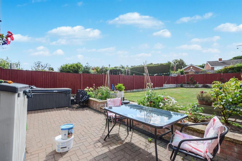 Garden 1.jpeg