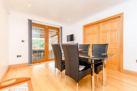 4 bedroom detached house for sale, Hever Avenue, West Kingsdown, Sevenoaks, Kent