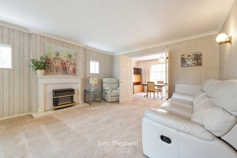 undefined, Greyfriars Close, Solihull, West Midlands, B92
