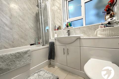 2 bedroom flat for sale, Lewisham Park, London, SE13