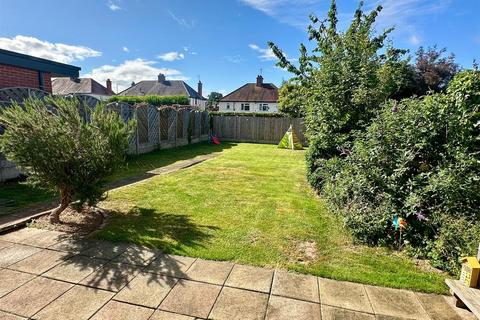 3 bedroom semi-detached house for sale, Seaton Avenue, Tupsley, Hereford