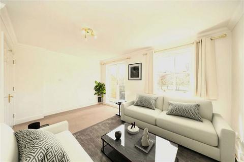 4 bedroom house for sale, Admiralty Way, Teddington TW11