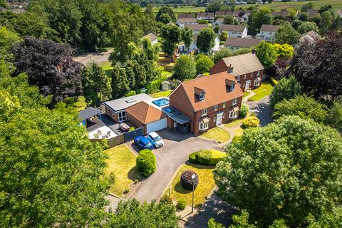 6 bedroom detached house for sale, Queens Drive, Taunton TA1