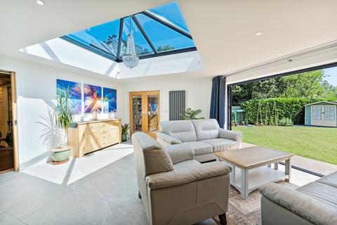 6 bedroom detached house for sale, Queens Drive, Taunton TA1