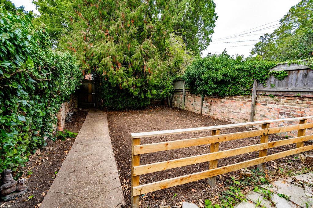 Garden (2)