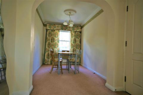 3 bedroom terraced house to rent, Durand Gardens, London SW9