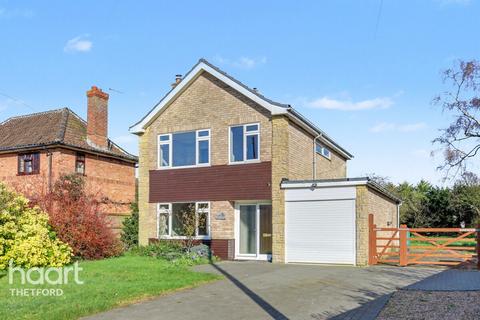 3 bedroom detached house for sale, Watton Road, Great Hockham