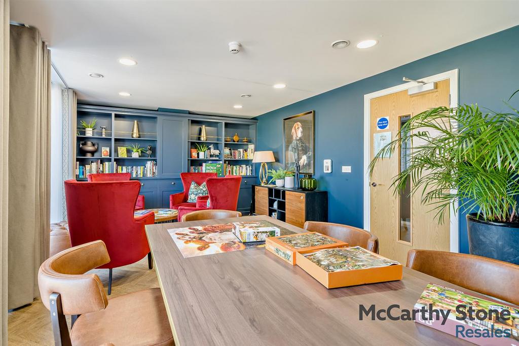 8652359-interior09-800.jpg