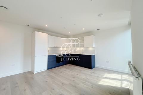 1 bedroom flat to rent, Menara Point,1 Affinity View,West Ham, E16