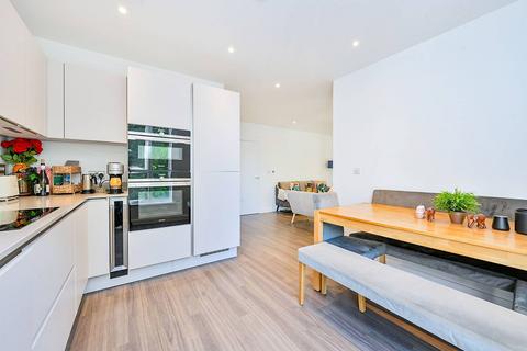2 bedroom flat for sale, Bollo Bridge Road, Acton, London, W3