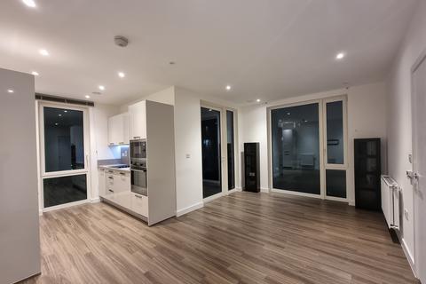 1 bedroom apartment to rent, Colliford Court, Farnsworth Drive, Edgware HA8