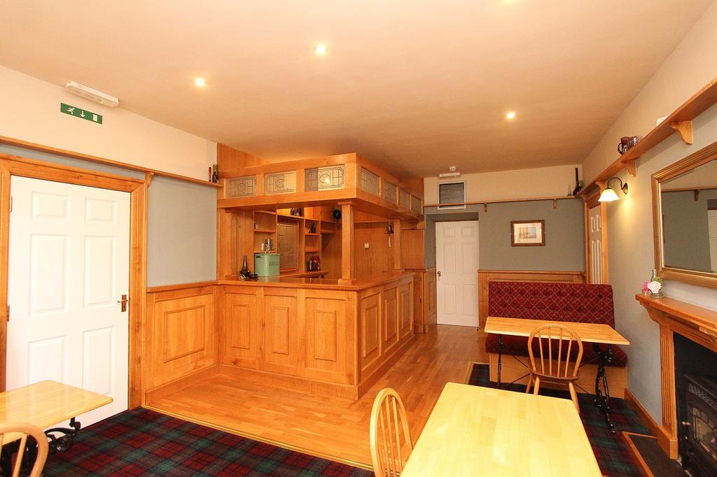 Lounge Bar/dining room