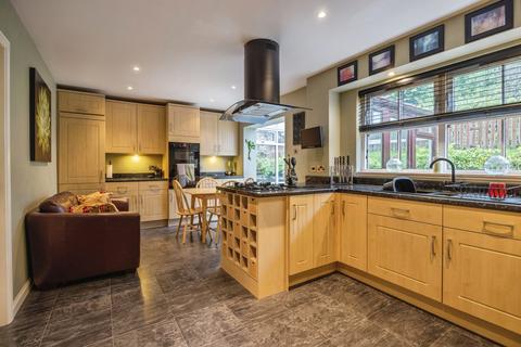 undefined, Castle Drive, Falkirk FK2