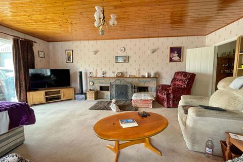 3 bedroom detached bungalow for sale, Station Road, Manea