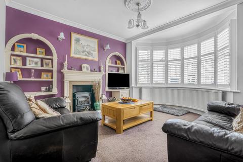 3 bedroom semi-detached house for sale, Kendrey Gardens, Twickenham, TW2