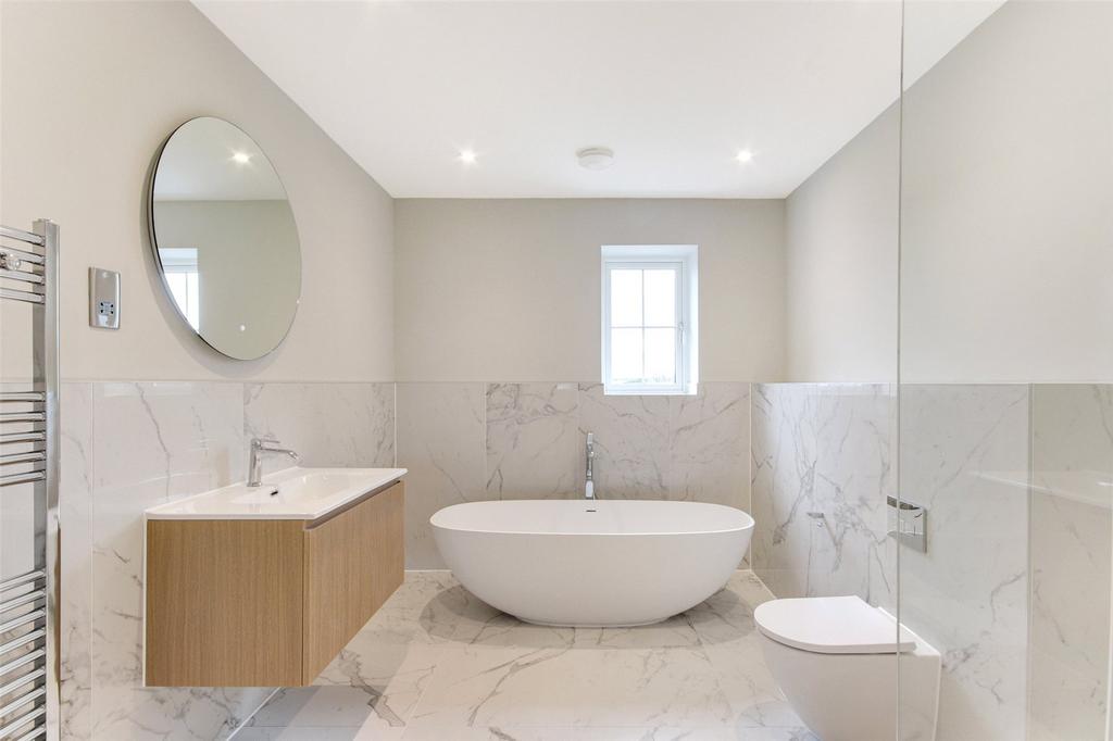 Cromwell Bathroom