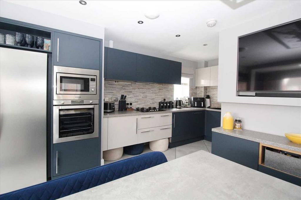 Open Plan Family